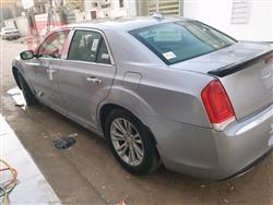 کرایسلەر 300